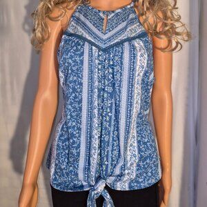 Absolutely Famous stylish summer top, sleeveless in size Large